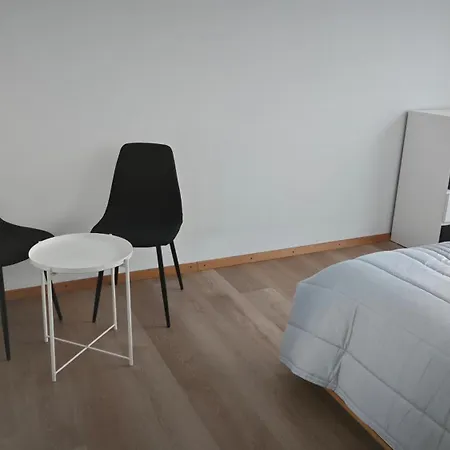 Habitación en casa particular Enjoyed Prive Espaces Communs A Partager *